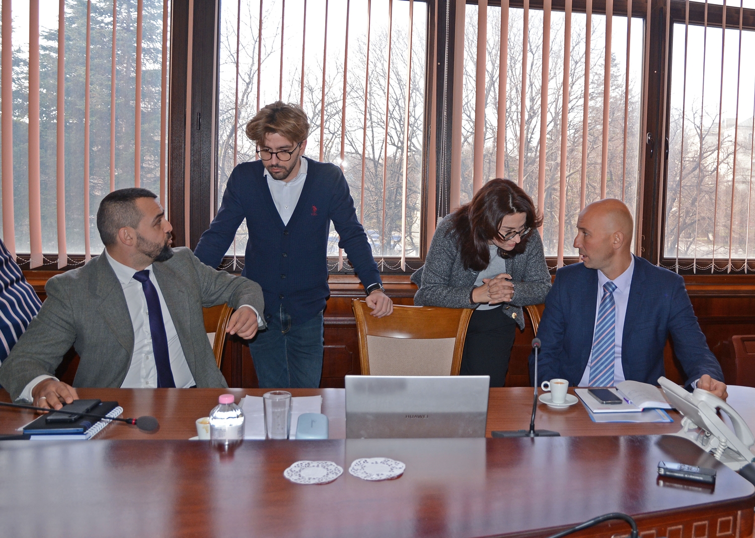 Съкращават 15 % от общинската администрация във Варна